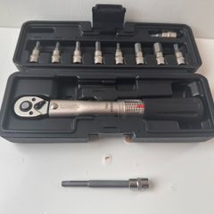 Torque wrench used once in mint condition