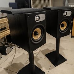 B&W 686 monitor stereo audio bookshelf speakers Hifi High End like New bowers & wilkins
