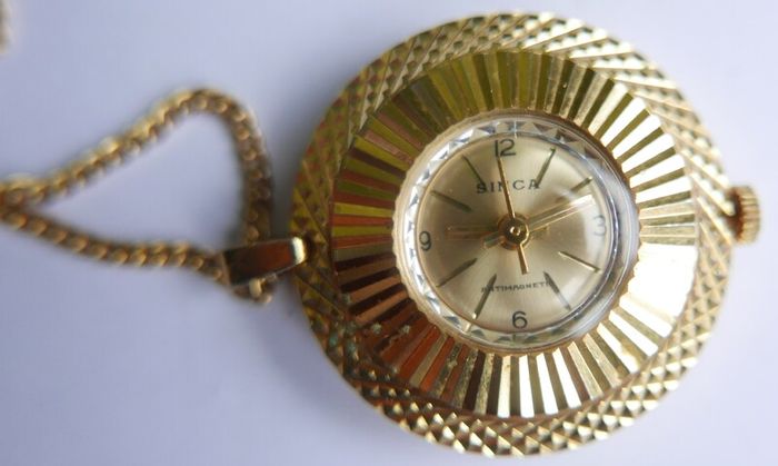 Vintage gold-plated Simca Antimagnetic Pendant Mechanical Watch W/necklace.(works well)