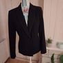 Fitted Black Blazer Image 3