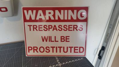 No Tresspassers Sign