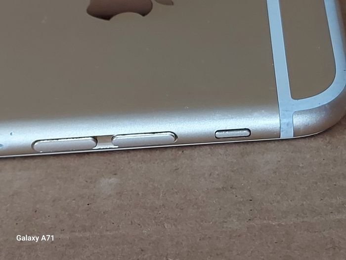 Apple IPHONE 6s, White, 64GB, Battery Health 81%, in excellent cosmetic condition
