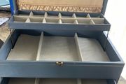 vintage jewellery box