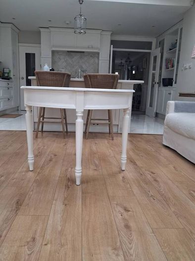 console table - 96cm width, 75cm height, 37cm depth