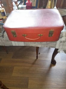 Beautiful Old 50s Red Suitcase Ideal for Movie or Photo Props, Postage Available or Collection