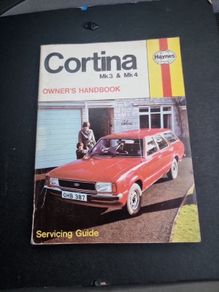 Ford Cortina Mk.III and IV Owners Handbook.Service
