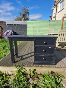 solid pine desk with drawers