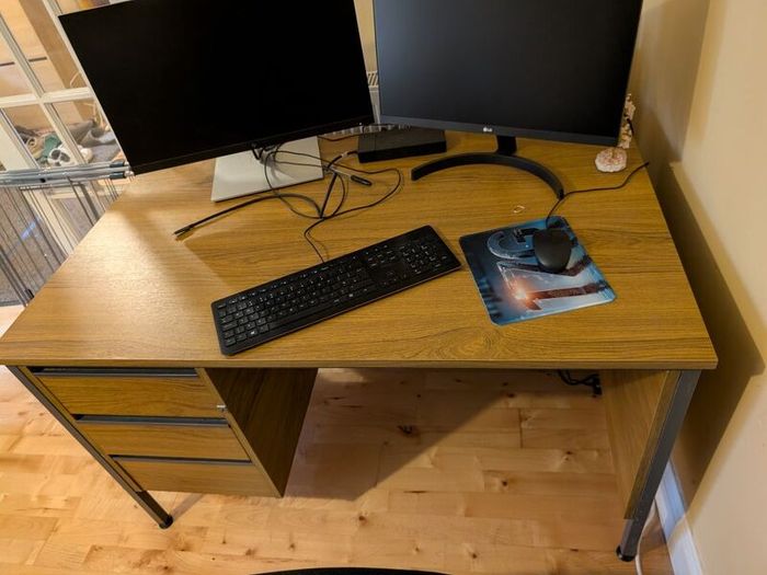 Office Desk