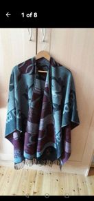 One size wool cape