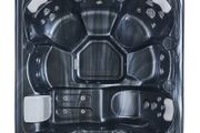 New Vela Spa 6 Person Hot Tub With Free Delivery