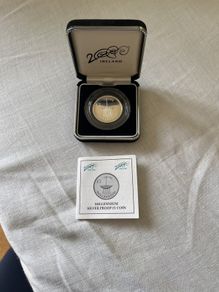 1 pound silver millennium coin