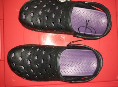 Crocs size 5/6