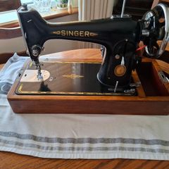 1951 Electric Singer 201k