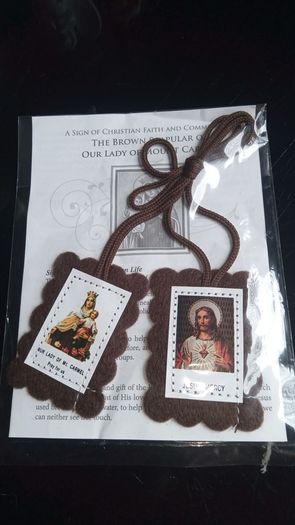 holy scapular
