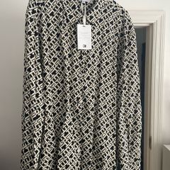 Tommy Hilfiger women's shirt