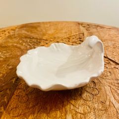 Vintage Bordallo Pinheiro Leaf Dish
