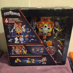 Bandai Power Rangers Super Ninja Steel Blaze Megazord 2018 - Sealed