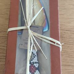 Cake server