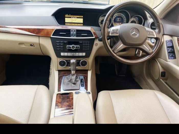 Mercedes  c200 Price drop from 8800 to 8400