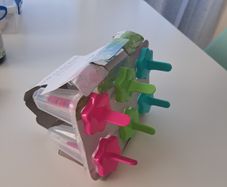 Like NEW Ice Pop Molds
