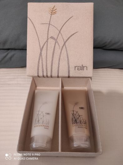 Rain body lotion and shower creme gift set