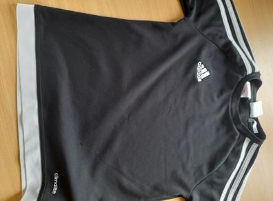 Boys Adidas  top