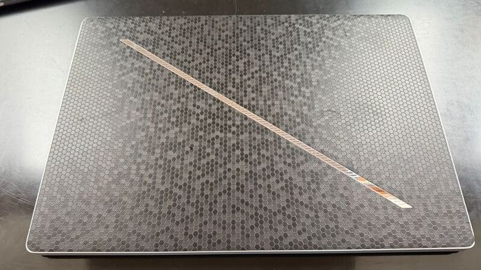 Sus Rog Zephyrus G16 Oled - Ryzen Ai 9 / Rtx 4070 / 32gb Ram / 2tb Ssd