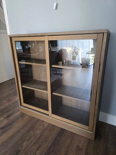 Ikea Cabinet with sliding glass doors, oak veneer 121x37x120 cm