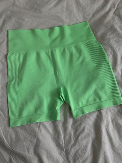 clothes 2 euro