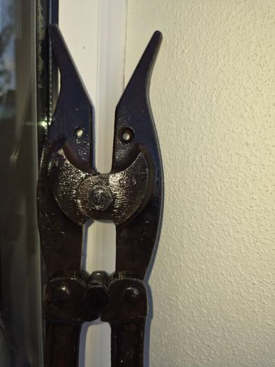 old world war  2 fence  cutters