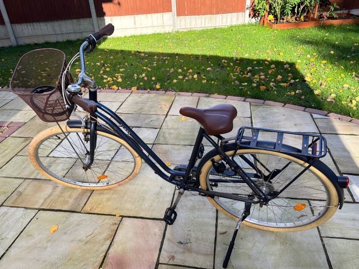 Ladies bicycle.