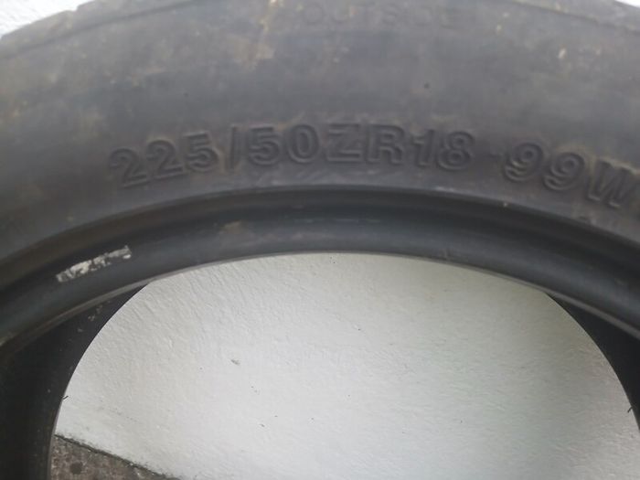 225 50 R18 Tyres