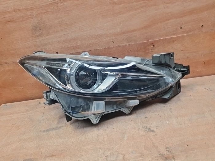 Mazda 3 2014-18 xenon headlight