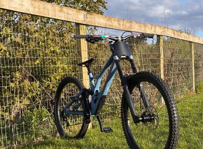 mountain bike specialised demo expert