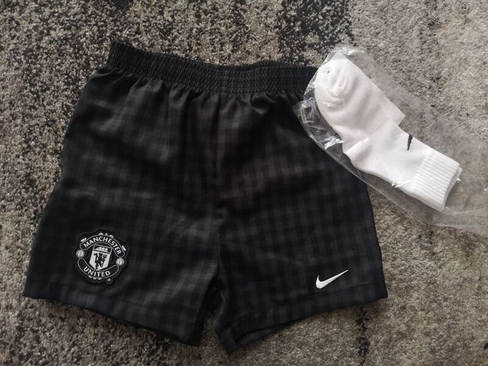 Brand new Boys Menchester United Shorts size 2-3 age.