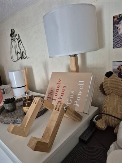 Bedside table lamp