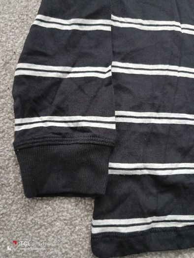 New.M&S boy's long sleeve top. Age 7/8