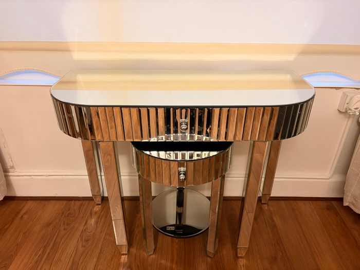 Michelle Keegan Side Table Plus Matching Lamp Table