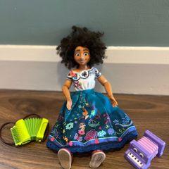 Disney Encanto Mirabel Singing Doll