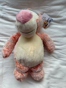 Winnie the Pooh Snuggletime Tigger Soft Toy about 12" Please look at the pictures