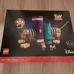 LEGO Disney 43301 Toy Story Slinky Dog Bookends