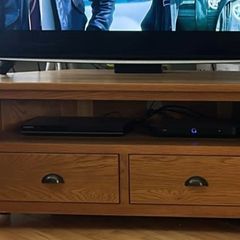 Corner oak tv unit
