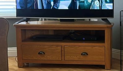 Corner oak tv unit