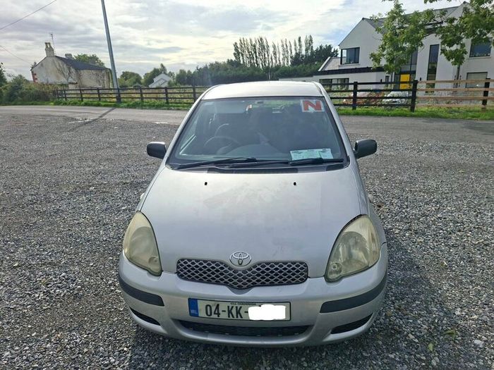 Toyota Yaris 2004