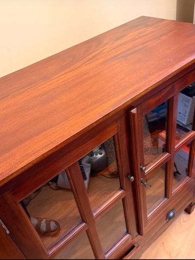 Solid Wood Display Unit