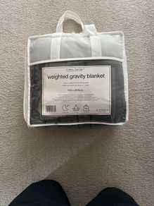 Weighted gravity blanket