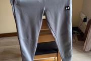 Track suit bottom Under Armour for boys