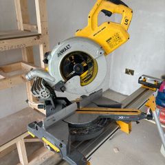 Dewalt Mitre saw