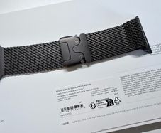 Apple Watch Ultra Black Titanium Milanese Loop - Small