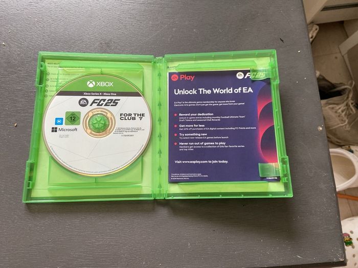 EA Sports FC25 Xbox Series X and Xbox Series One